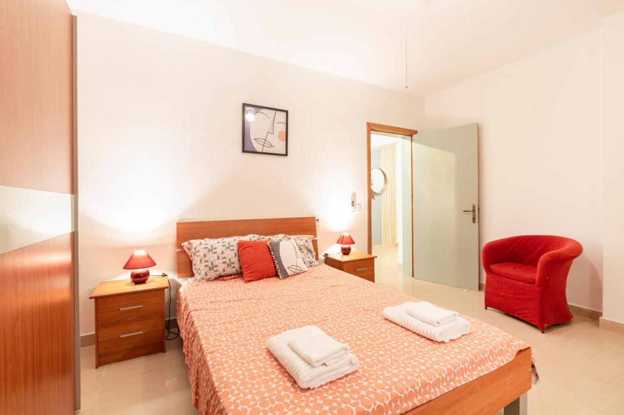 Bv1 - Spacious And Bright - Prime Location Appartement San Ġiljan
